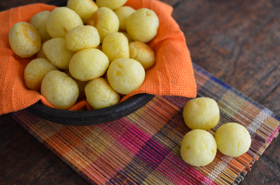Pão de Queijo Vegano 7 Passos para Fazer essa Delícia sem Lactose e sem Ovos